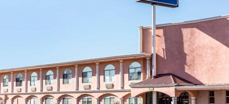 梅尔罗斯大道附近罗德威酒店(Rodeway Inn Near Melrose Ave)图片