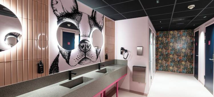 罗德双层床(Bunks at Rode)图片