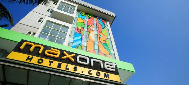 玛琅迈克斯万酒店(Ascent Hotel & Cafe Malang)图片