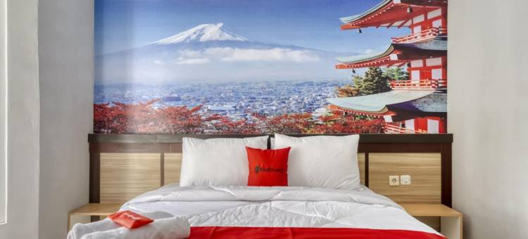 红多兹酒店-近信德库苏玛教育园2号(RedDoorz Near Sindu Kusuma Edupark 2)图片