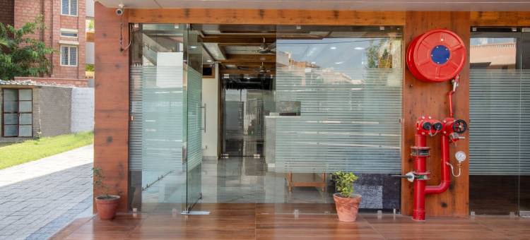 Treebo 索纳尔宫殿，乌迈德巴万宫附近(Treebo Sonal Palace, Near Umaid Bhawan Palace)图片