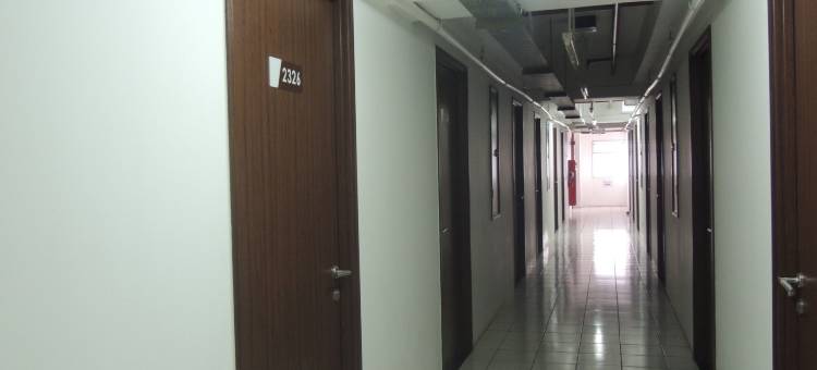 瑞瓦客房古农普特里广场公寓(Reva Room on Gunung Putri Square Apartment)图片