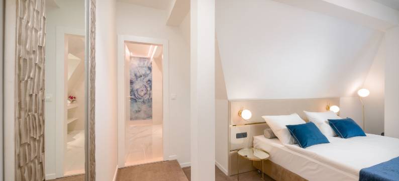 弗罗丝华丽酒店(Flos Luxury Rooms)图片