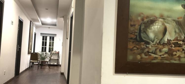 三宝垄图古穆达前一精品酒店(Front One Boutique Tugu Muda Semarang)图片