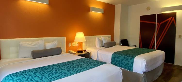 乔治湖豪生酒店(Howard Johnson by Wyndham Lake George)图片