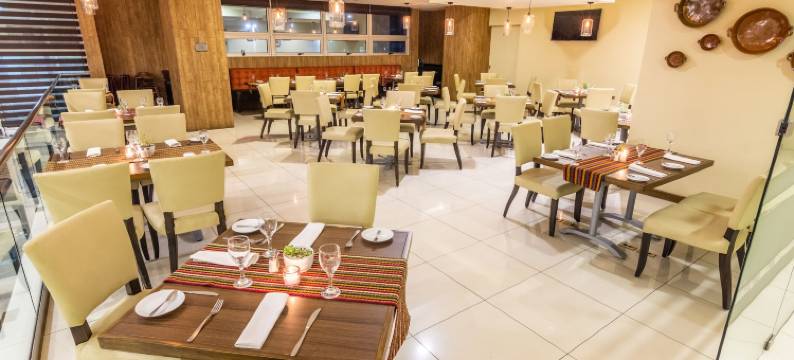 克萨尔特南戈兰塔姆普拉德拉广场酒店(Latam Hotel Plaza Pradera Quetzaltenango)图片