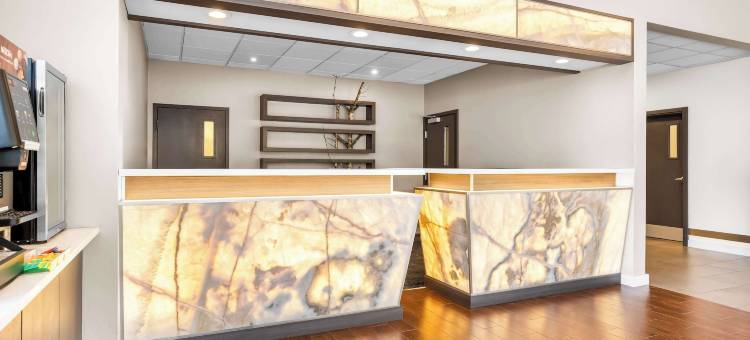 Best Western Plus Parkway Inn图片