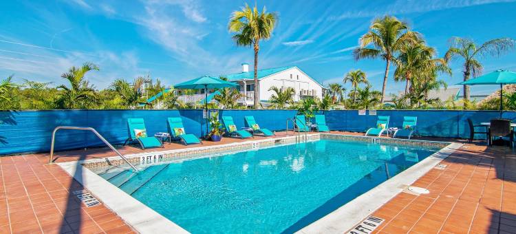 纬度26水上度假村和码头(Latitude 26 Waterfront Resort and Marina)图片