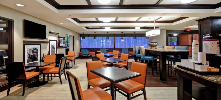 舒适酒店及套房-霍利山-西安普顿(Comfort Inn & Suites Mt. Holly - Westampton)图片