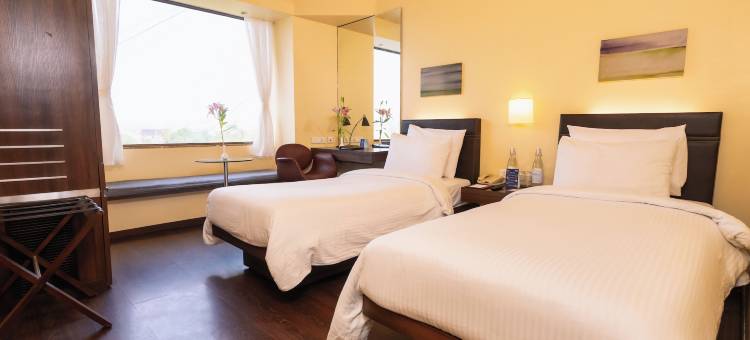 拉杰克特马拉萨萨罗瓦尔门廊酒店(Marasa Sarovar Portico  Rajkot)图片