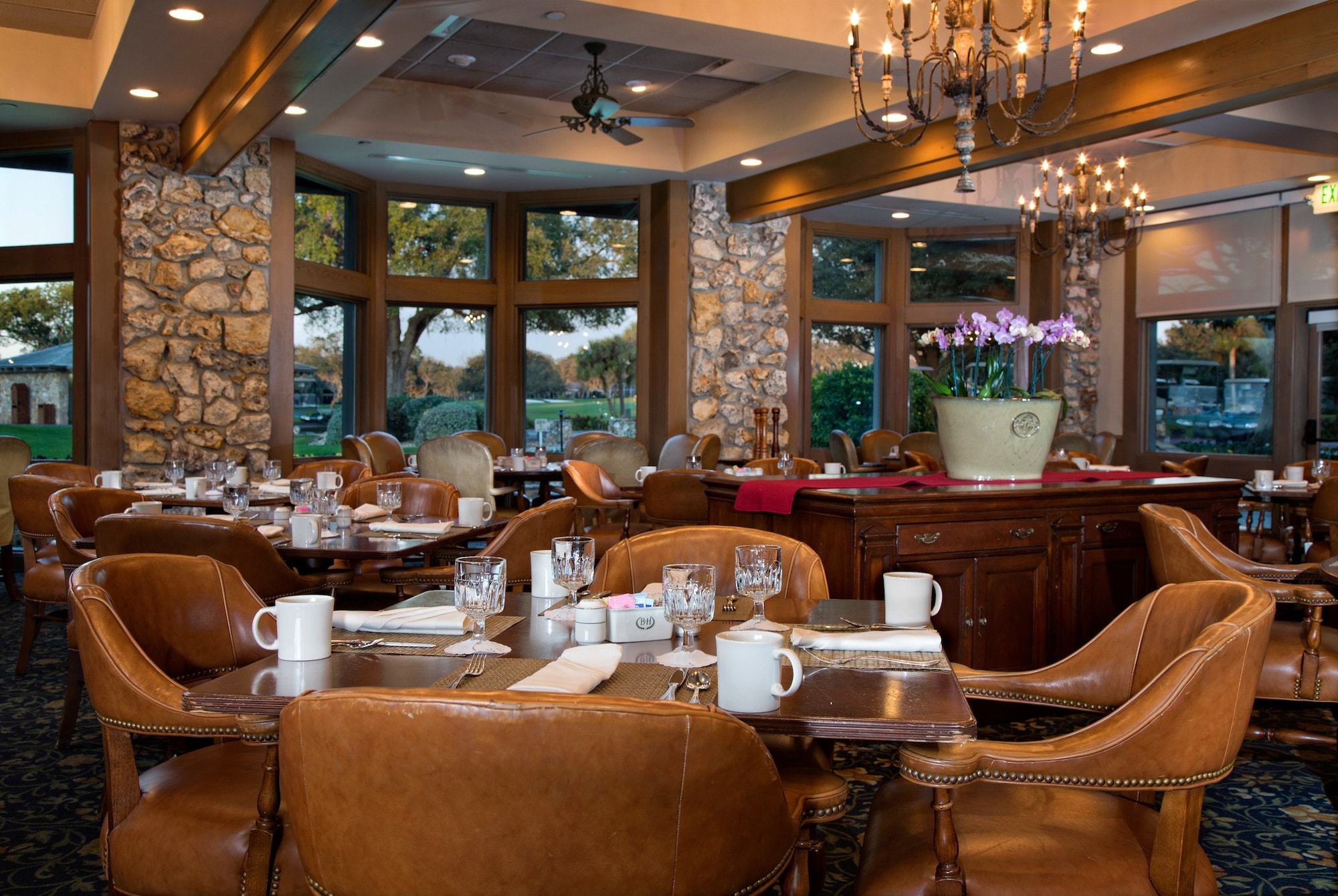 Arnold Palmer's Bay Hill Club & Lodge Over view