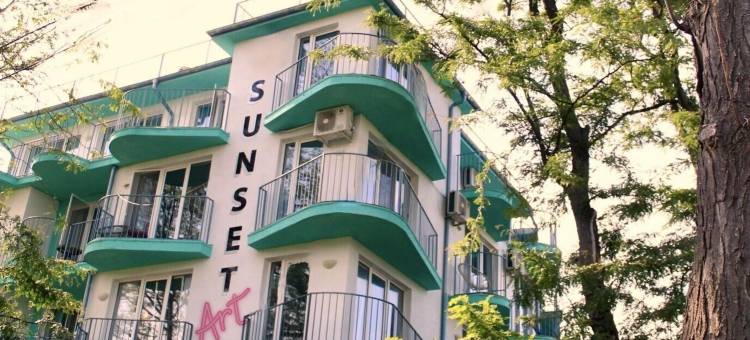 日落艺术酒店(Sunset Art Hotel)图片