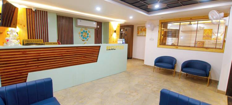 帕尔特君悦(Treebo Premium Paarth Grand with Rooftop Cafe)图片
