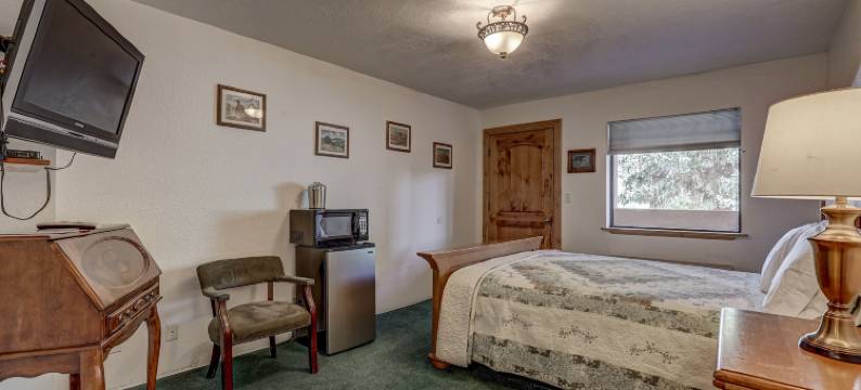 依偎旅馆(The Snuggle Inn)图片