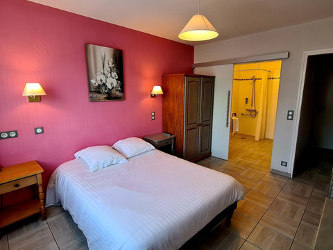 里约雷之家酒店