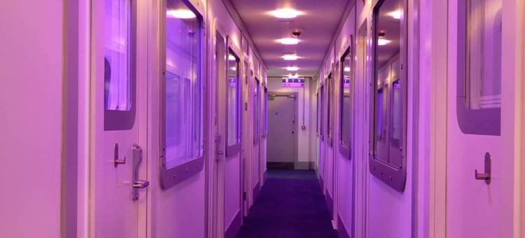 阿姆斯特丹史基浦优特艾尔过境酒店(Yotelair Amsterdam Schiphol Transit Hotel)图片