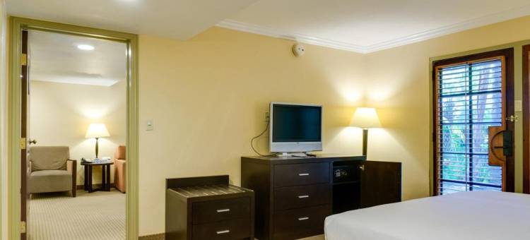 Buena Park Grand Hotel & Suites图片