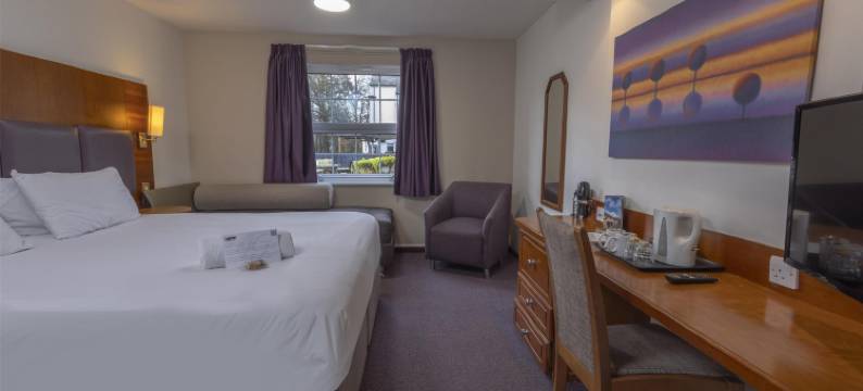 萨里郡埃普瑟姆的Sure Collection by 贝斯特韦斯特兰花酒店(Plaza Chorley, Sure Hotel Collection by Best Western)图片