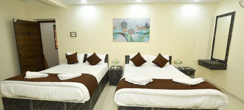 斯里维杰巴拉吉玛哈尔AC酒店(Vijay Balaji Mahal A/C)图片