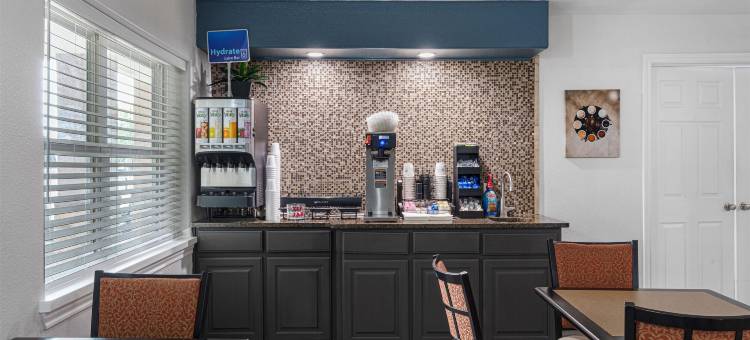 坎顿贝斯特韦斯特酒店(Best Western Canton Inn)图片