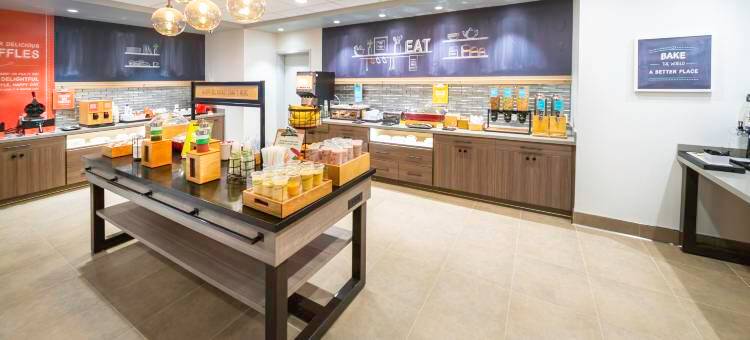 圣马丽亚欢朋套房酒店(Hampton Inn & Suites Santa Maria)图片