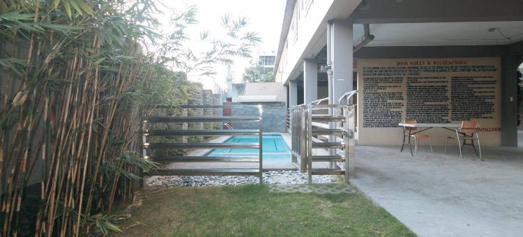 红多兹 @ 格兰德公寓式酒店 埃尔南·科尔特斯 Cebu(RedDoorz @ Grand Apartelle Hernan Cortes Cebu)图片