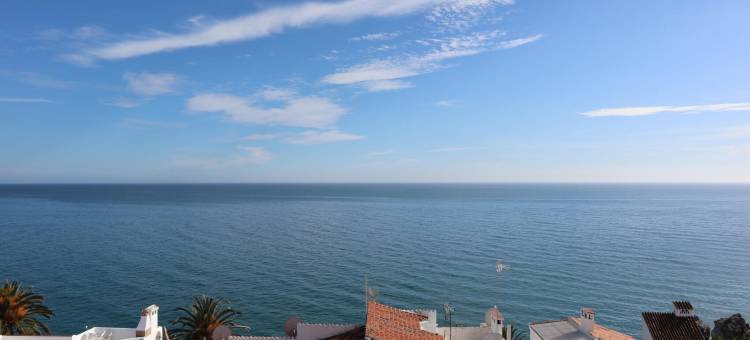 Apartment in Nerja near Carabeillo Beach图片