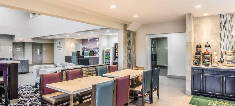 威斯敏斯特品质酒店及套房 - 布鲁姆菲尔德(Quality Inn & Suites Westminster - Broomfield)图片