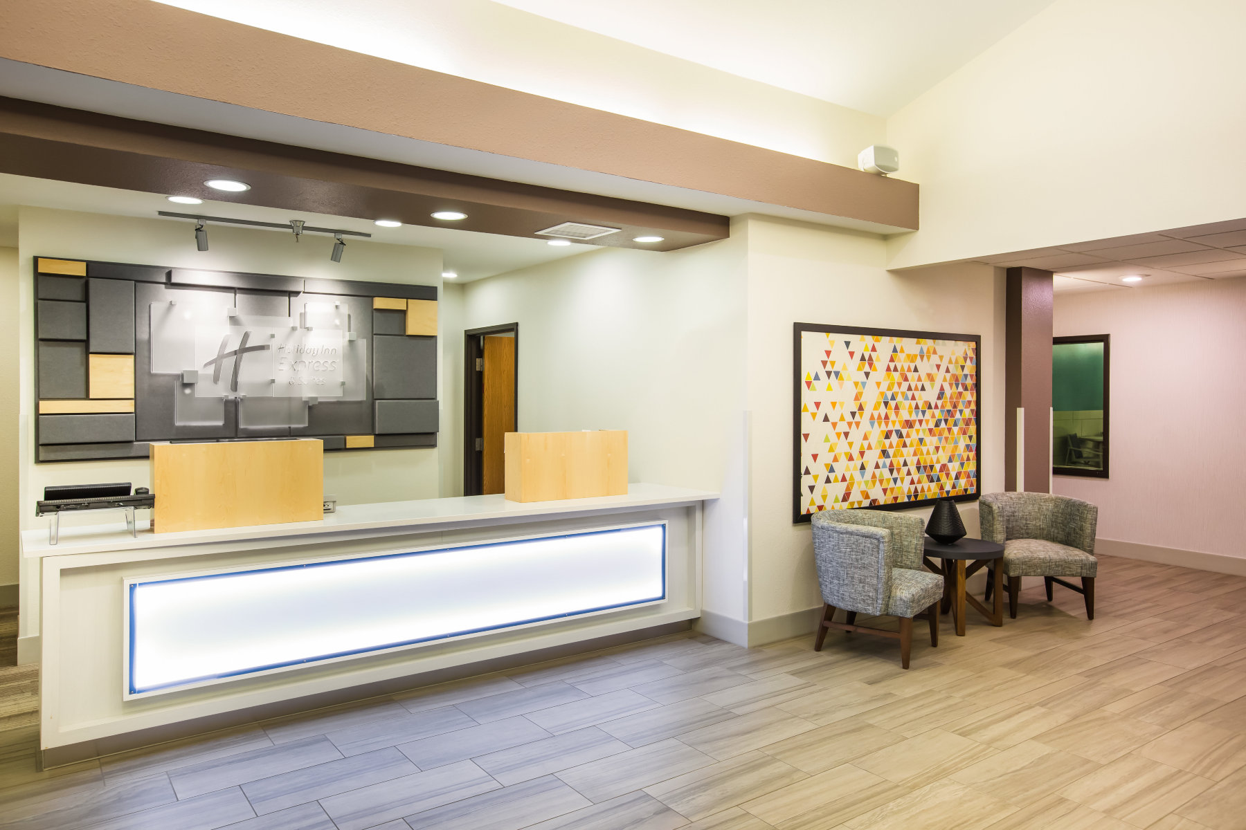 Holiday Inn Express & Suites BELLEVUE (OMAHA AREA) by IHG Hotel Overview