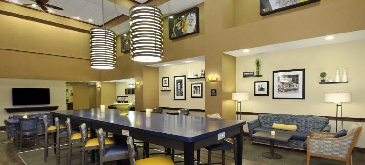 希尔顿欢朋套房酒店-默里(Hampton Inn & Suites Murray)图片