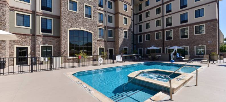 Staybridge Suites 圣安东尼奥 - 石OAK by IHG(Staybridge Suites SAN ANTONIO - STONE OAK by IHG)图片