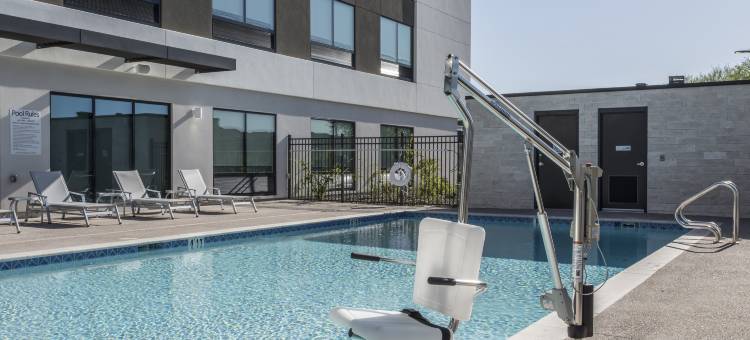 凤凰城北欢乐谷智选假日套房酒店(Holiday Inn Express & Suites PHOENIX NORTH - HAPPY VALLEY by IHG)图片