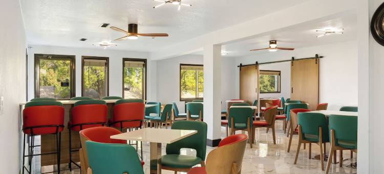 奥马哈内布拉斯加温德姆戴斯酒店(Days Inn by Wyndham Omaha NE)图片
