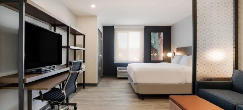 永恒之家套房科罗那(Everhome Suites Corona)图片