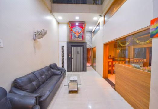 Hotel City Crown Kolhapur Hotel Overview