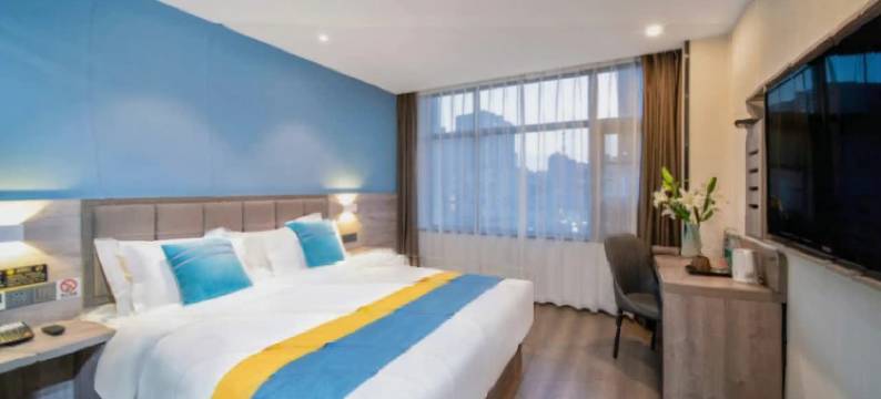 轻住酒店(劳动公园店)图片