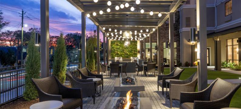 亚特兰大巴克海德希尔顿Homewood酒店(Homewood Suites by Hilton Atlanta Buckhead Pharr Road)图片