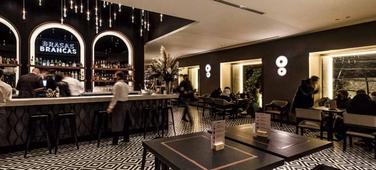 卢戈市中心美居酒店(Mercure Lugo Centro)图片