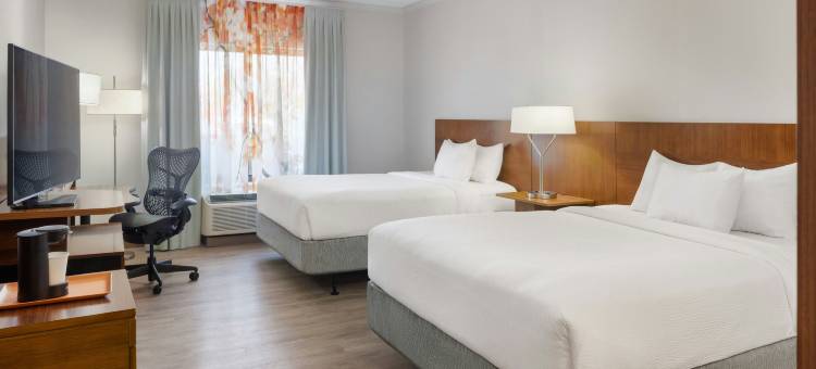 鲍灵格林万枫酒店及套房(Fairfield Inn & Suites Bowling Green)图片