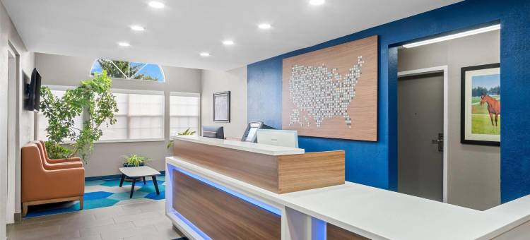 乔治敦麦客达套房酒店(Microtel Inn & Suites by Wyndham Georgetown)图片