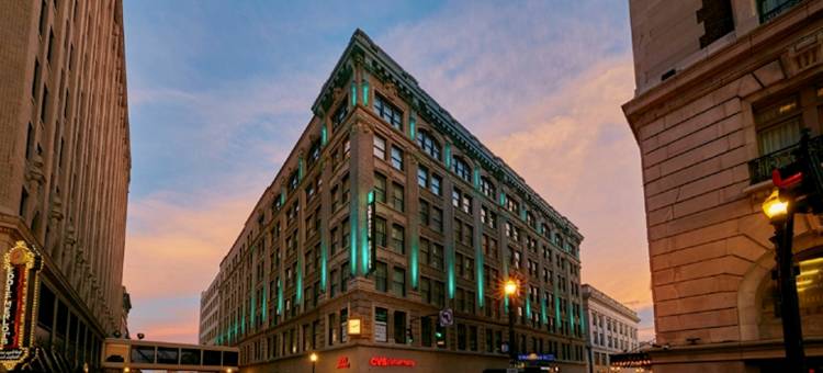路易斯威尔市中心希尔顿安泊套房酒店(Embassy Suites by Hilton Louisville Downtown)图片