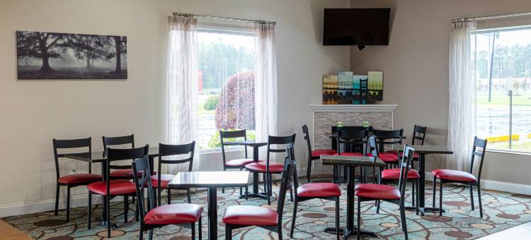 列治文山I-95红顶酒店(Red Roof Inn Savannah - Richmond Hill/ I-95)图片