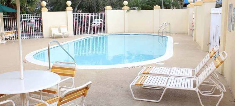 迈阿密卡特勒湾拉昆塔温德姆套房酒店(La Quinta Inn & Suites by Wyndham Miami Cutler Bay)图片