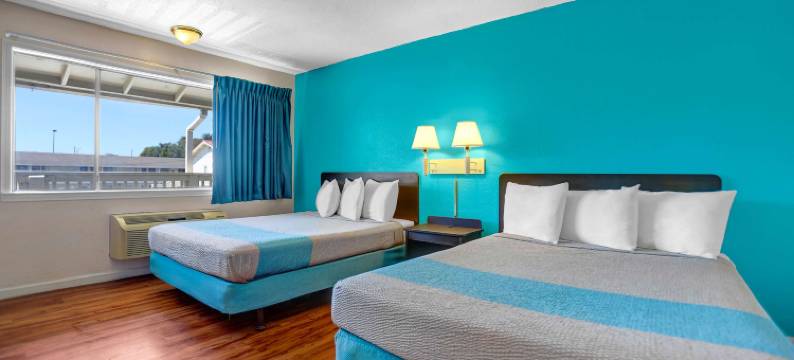 布拉格堡6号汽车旅馆(Motel 6 Fort Bragg, CA)图片