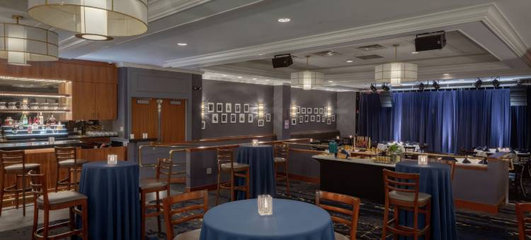 波士顿-剑桥希尔顿逸林酒店(DoubleTree Suites by Hilton Hotel Boston - Cambridge)图片