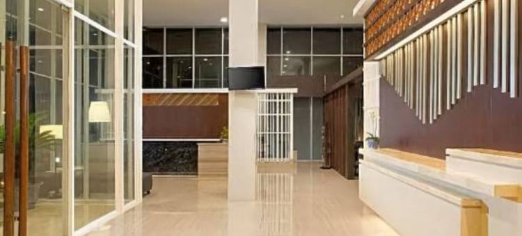 阿曼达鲁佩卡隆岸酒店(Amandaru Hotel Pekalongan)图片