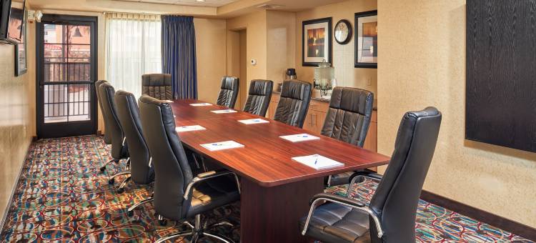 智选假日套房酒店埃尔帕索机场区(Holiday Inn Express & Suites El Paso Airport)图片