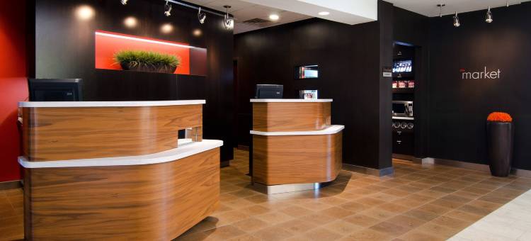 亨茨维尔大学大道万怡酒店(Courtyard Huntsville University Drive)图片