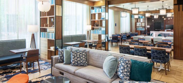 波士顿海港区欢朋酒店(Hampton Inn by Hilton Boston Seaport District)图片