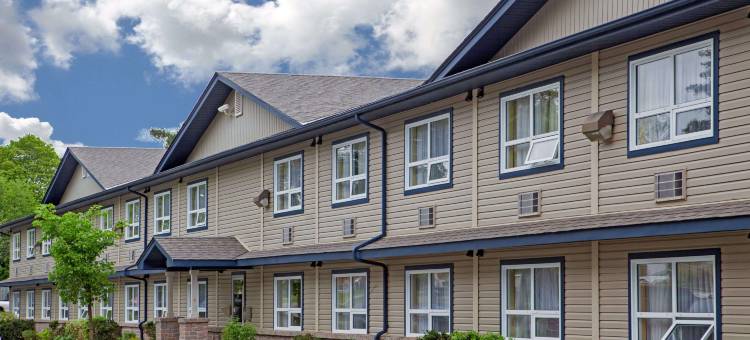 苏圣玛丽速8酒店(Super 8 by Wyndham Sault Ste Marie on)图片